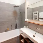 존느 4*