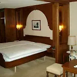 Hotel Sonne 4*