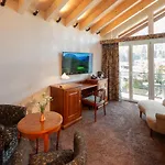 Sonne Hotel 4*